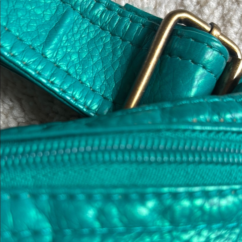 BUENO Sea green/blue Leather Bag NWT - Picture 6 of 12